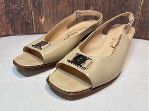 Salvatore ferragamo beige - ferragamo,